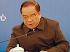 長沙市園林管理局黨委書記鐘長貴主持會(huì)議