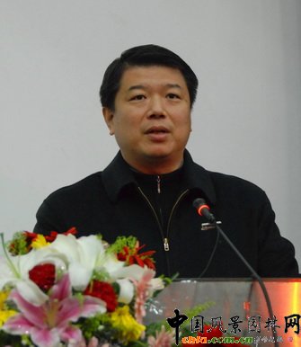 江蘇省教育廳高教處處長蔡華到會致辭