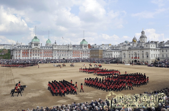 英國皇家騎兵衛(wèi)隊(duì)閱兵場(chǎng) 中國風(fēng)景園林網(wǎng)