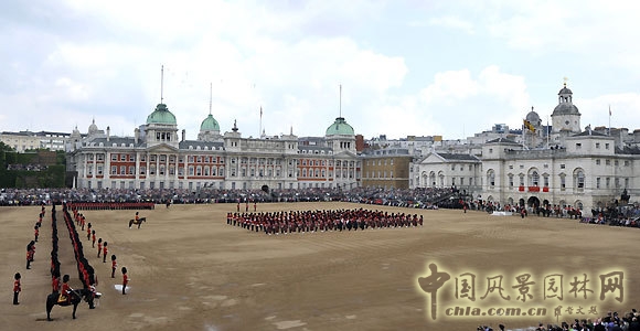 英國皇家騎兵衛(wèi)隊(duì)閱兵場(chǎng) 中國風(fēng)景園林網(wǎng)