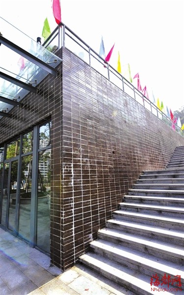 福州 金牛山公園 護欄玻璃 缺失 女童 跌落 高臺 中國風景園林網(wǎng)