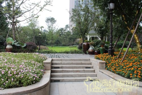 住宅景觀獎(jiǎng) 園林景觀 成都世貿(mào) 成都世貿(mào)猛追灣項(xiàng)目  小區(qū)入口