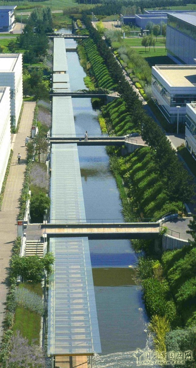 雷諾科技研發(fā)中心公園