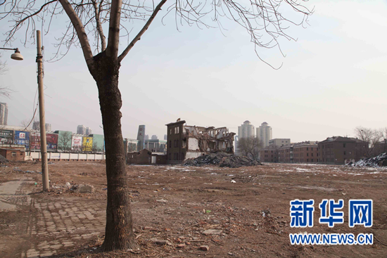 按照新規(guī) 臨時建設用地超過三個月閑置應當進行綠化（攝影/王爍）
