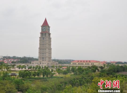 世界最大機械鐘塔 和諧鐘塔 主題公園