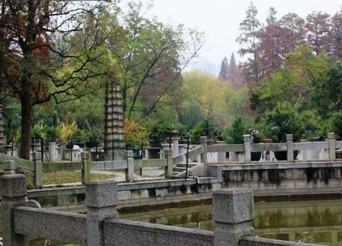 解放公園