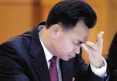 萬慶良落馬 城建項目 工程貪污 政績工程