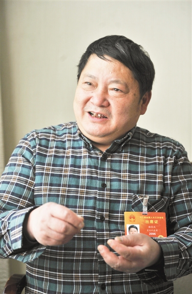 全國人大代表謝德體。