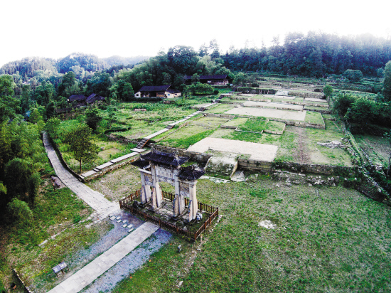湖北恩施唐崖土司城遺址衙署區全景