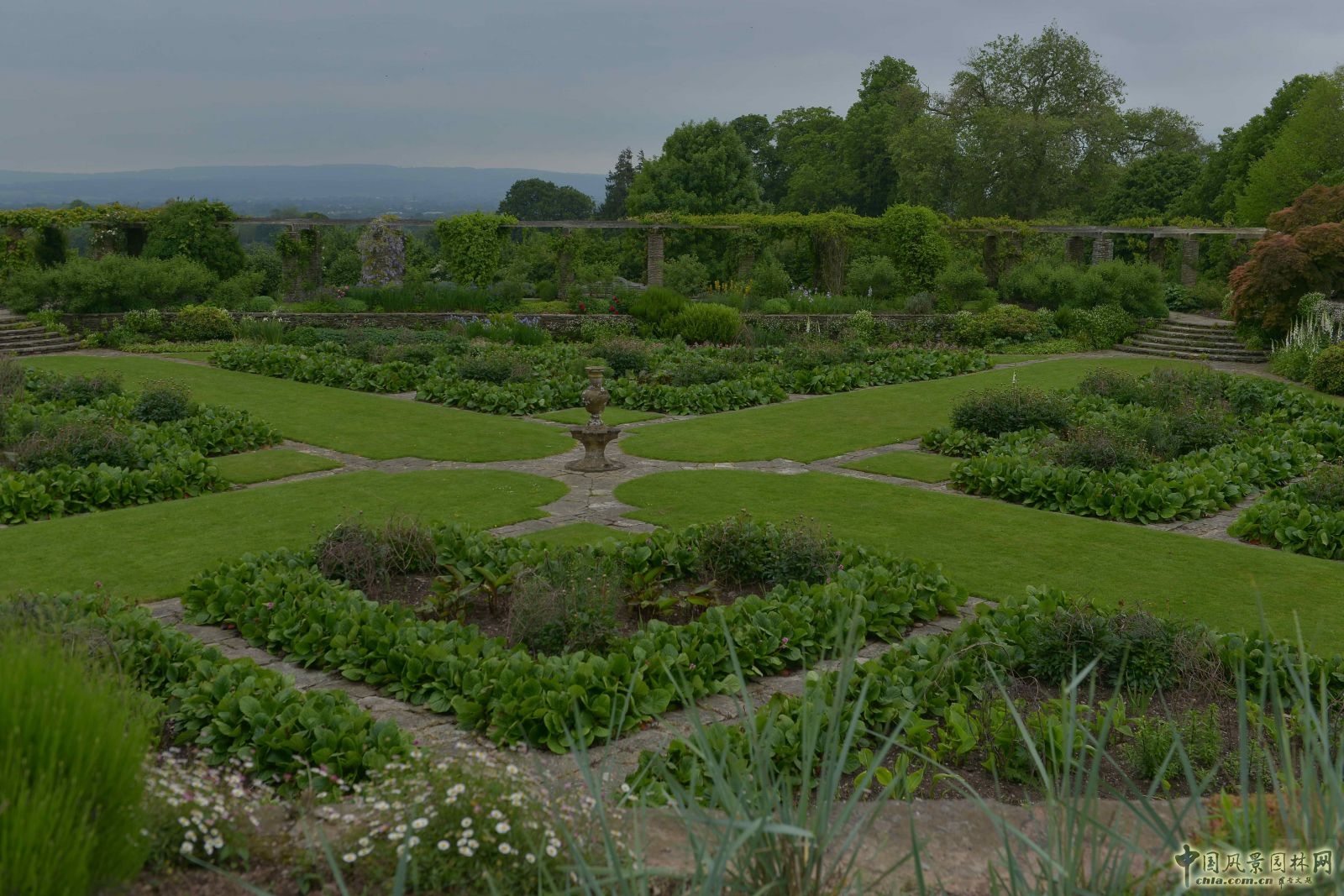 俯拾皆是“杰基爾Style”——英國赫斯特庫姆花園