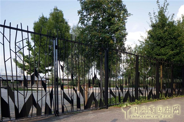 【8月23日頭條】法國(guó)LE PARC DU CHEMIN DE L’ILE濱水公園