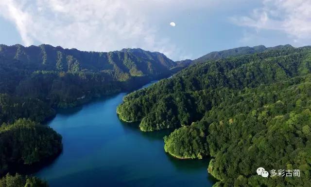 四川黃荊老林創囯家級森林公園通過評審!