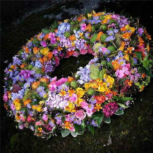 花藝的魅力：花環(huán)設(shè)計(jì)