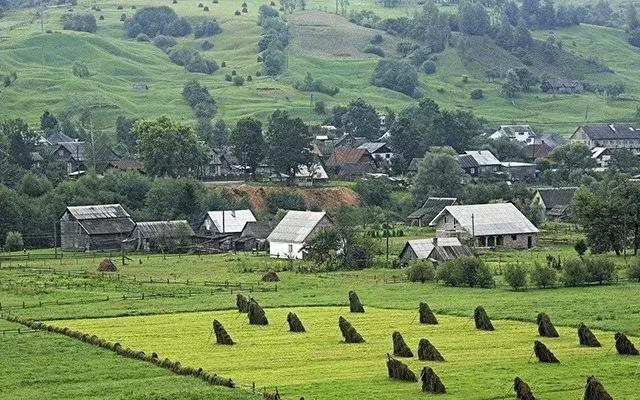 推進休閑農(nóng)業(yè)與鄉(xiāng)村旅游升級