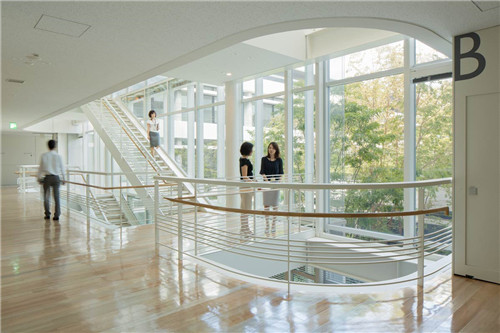 日本代市互助保險公司辦公環境景觀設計