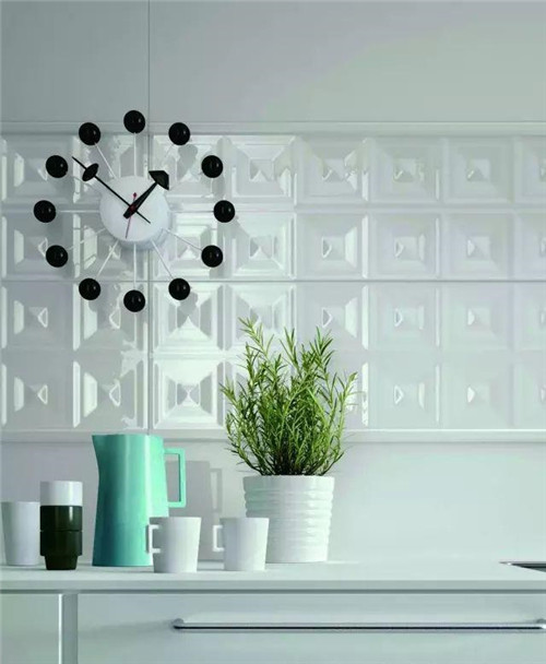 這樣插花,即使花謝了屋子依然會很美