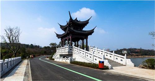 園冶杯專業(yè)獎(jiǎng)：岳陽(yáng)南湖龍山景區(qū)園林綠化景觀EPC項(xiàng)目