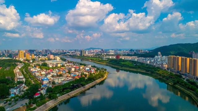 信陽明港機場正式通航 現場景觀曝光