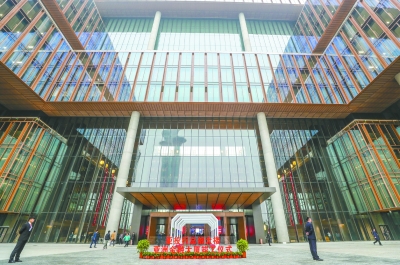 能呼吸會(huì)思考的新地標(biāo) 亞投行總部大樓亮相