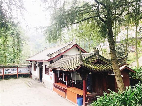 重慶萬(wàn)州:科學(xué)規(guī)劃讓廁所成“風(fēng)景”