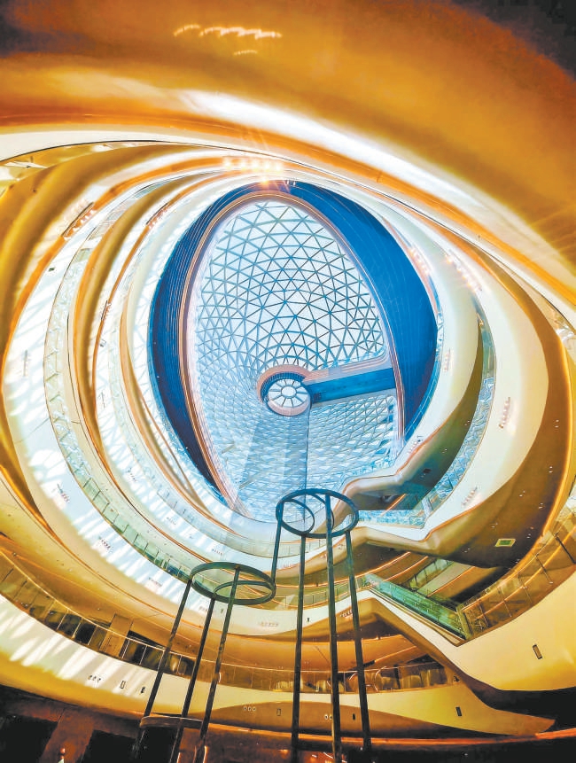 北京:環球影城旁“不夜城”竣工