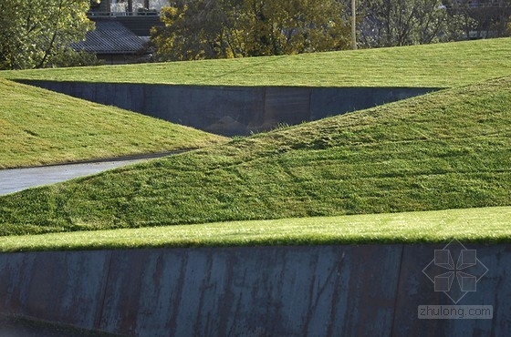 HJLA設(shè)計(jì)的丹麥畢馬威會(huì)計(jì)事務(wù)所總部的屋頂花園及入口區(qū)域