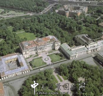 俄羅斯園林之米哈伊洛夫斯基宮廷花園(組圖)