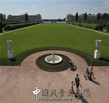 俄羅斯的凡爾賽宮:阿爾漢格爾斯克莊園