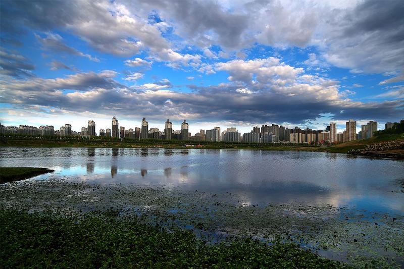 城市交界地區(qū)發(fā)展不能依賴房地產(chǎn)