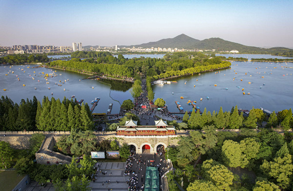 南京：文旅融合，老城“破局”更“出圈”